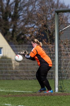 Bild 24 - Frauen Schmalfelder SV - TSV Siems : Ergebnis: 1:0